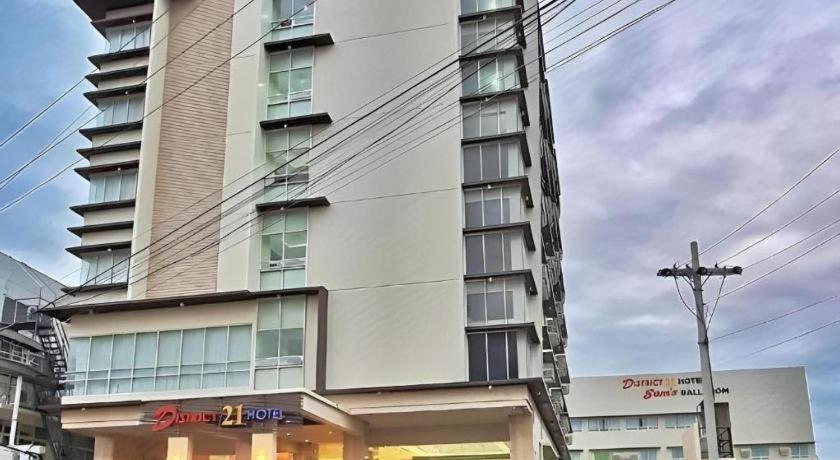 District 21 Hotel Iloílo Exterior foto
